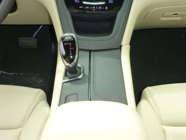 2017 Cadillac XT5 4dr SUV